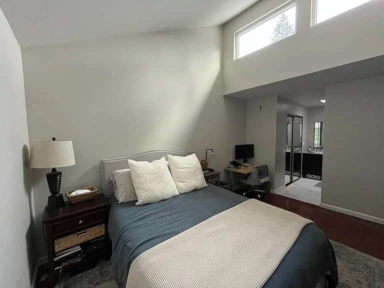 206 W Prospect Ave #F — Photo 8