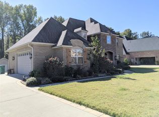 169 Plantation Oaks Blvd, Millbrook, AL 36054