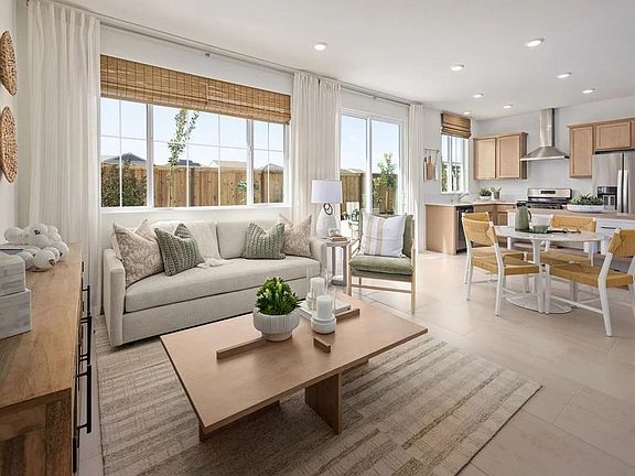 5th image of 322 Miramar Dr