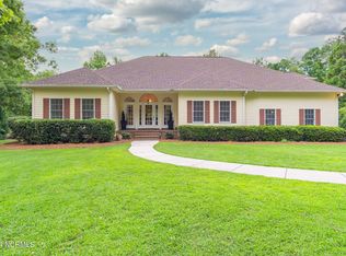 308 Mellen Ct, New Bern, NC 28562