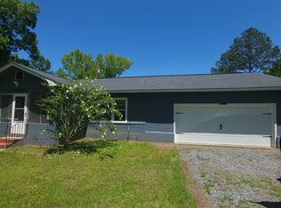 936 River Rd, Dry Branch, GA 31020