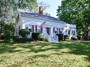 267 Green End Ave, Middletown, RI 02842