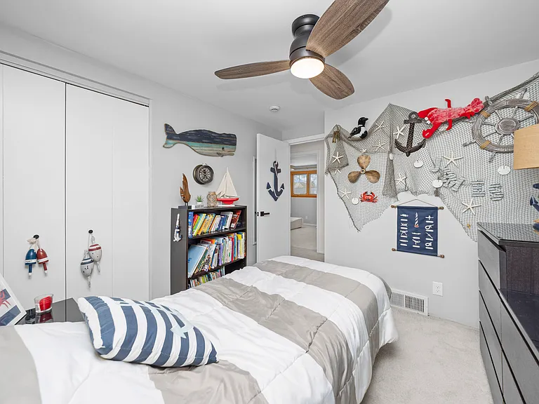 38027 Mallast St — Photo 17