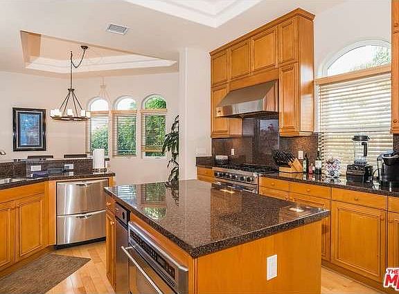 3rd image of 23927 De Ville Way #22