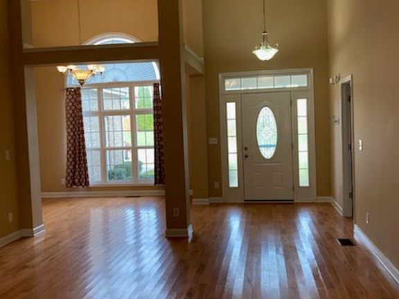 4th image of 3903 Rhonda Ct