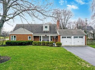 1445 Ashdowne Rd, Columbus, OH 43221