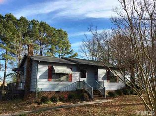 718 Carver Ave, Siler City, NC 27344
