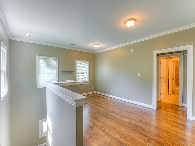 Upstairs loft area. Possible work from home space or second living room