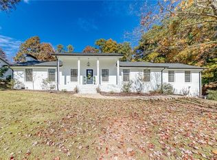 2932 Glen Haven Dr, Gainesville, GA 30504