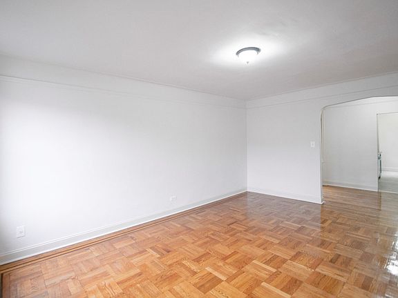 3rd image of 47-25 40th St #5B