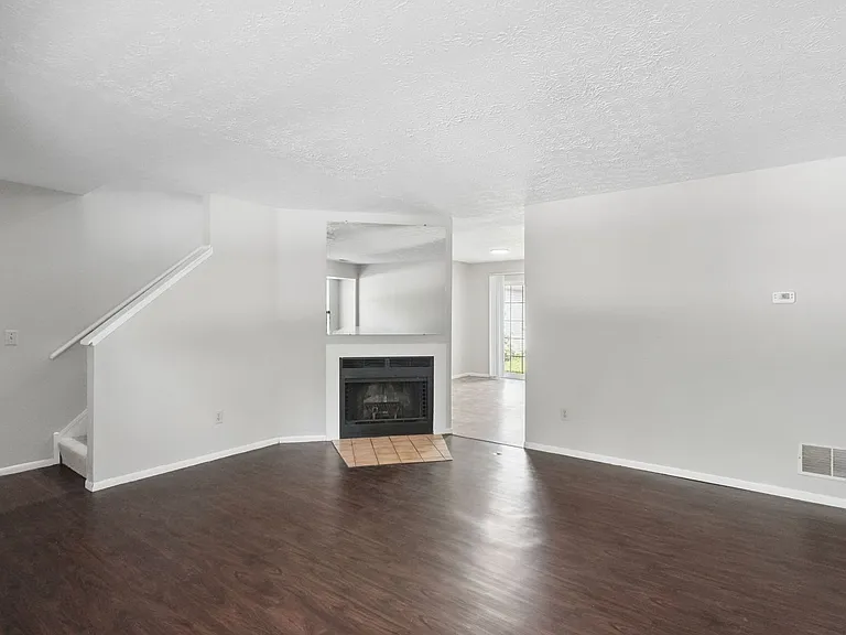 4797 Farber Row #4797 — Photo 9