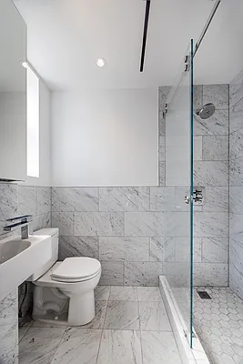 Bathroom, photo 2