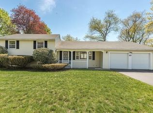 10 Grandview Rd, Danvers, MA 01923