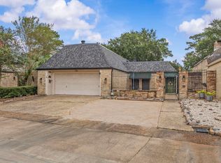 320 Summerwood St, Beaumont, TX 77706