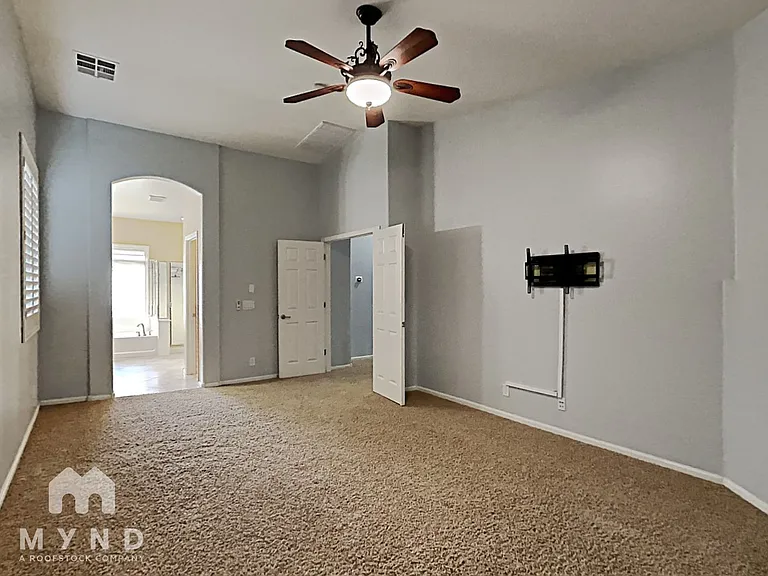 4043 E Bruce Ave — Photo 20