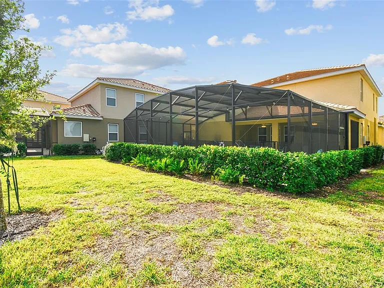 7704 Oakmoss Loop — Photo 74