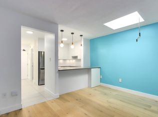 1545 E 2nd Ave N, Vancouver, BC V5N1C8