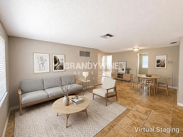 3 bed, 2.0 bath, 1206 sqft, $1,938 — Photo 3