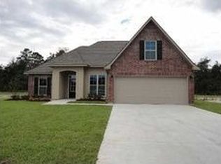 28238 Loiret Ct, Ponchatoula, LA 70454