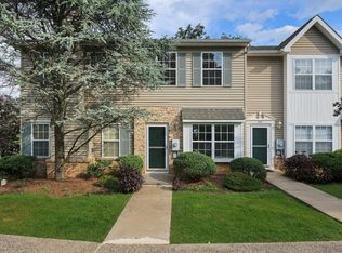 511 Tallwood Ln, Green Brook, NJ 08812