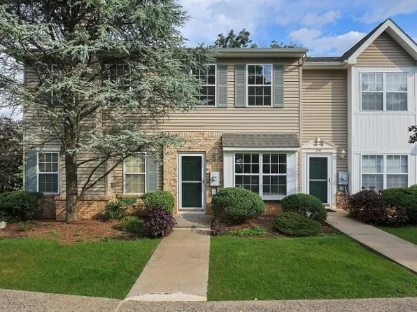 511 Tallwood Ln, Green Brook Twp., NJ 08812