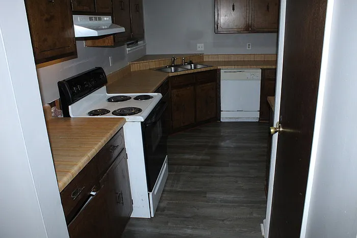 446 Pheasant Run Dr — Photo 20