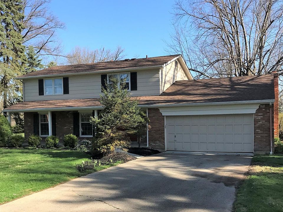 1st image of 458 Hilltop Ln