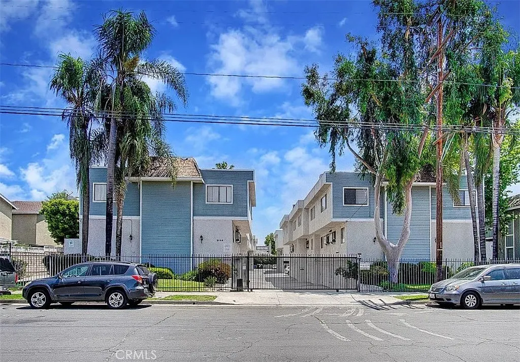 2 bed, 2.5 bath, 1250 sqft, $2,950 — Photo 1