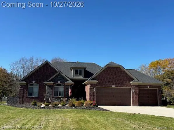 71105 E Pond Creek Dr, Romeo, MI 48065