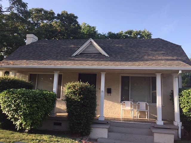 1st image of 1001 Yale St