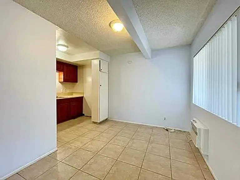 532 N New Ave — Photo 25