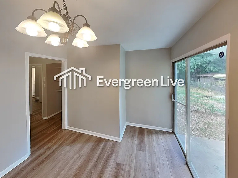 6770 Burkhead Dr — Photo 7