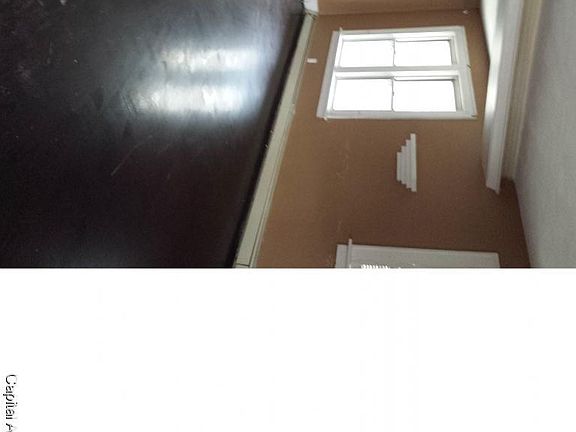 2nd image of 225 N Union St
