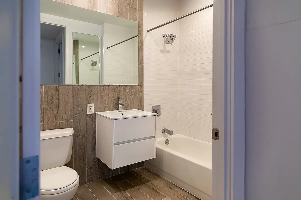 53 Park Place — Photo 3
