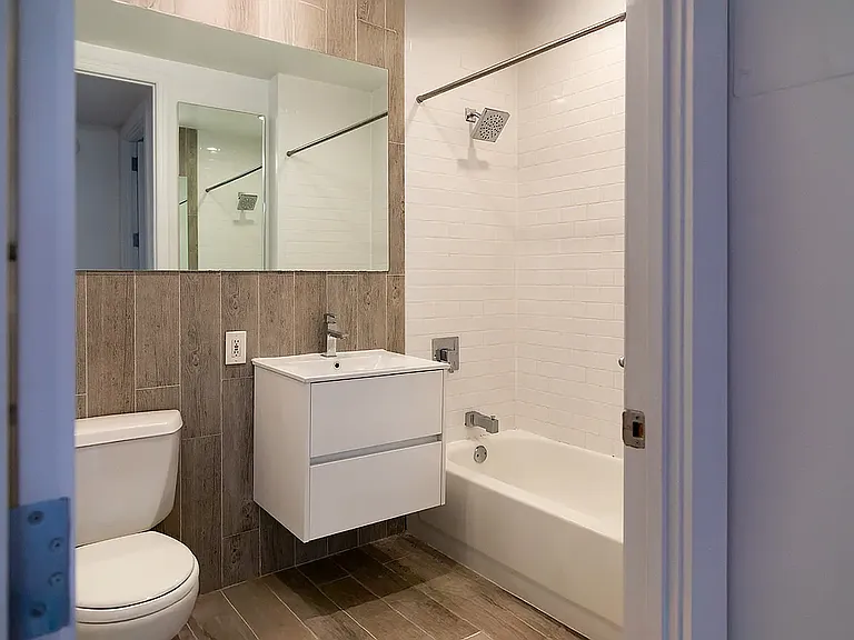 53 Park Pl #12T — Photo 4