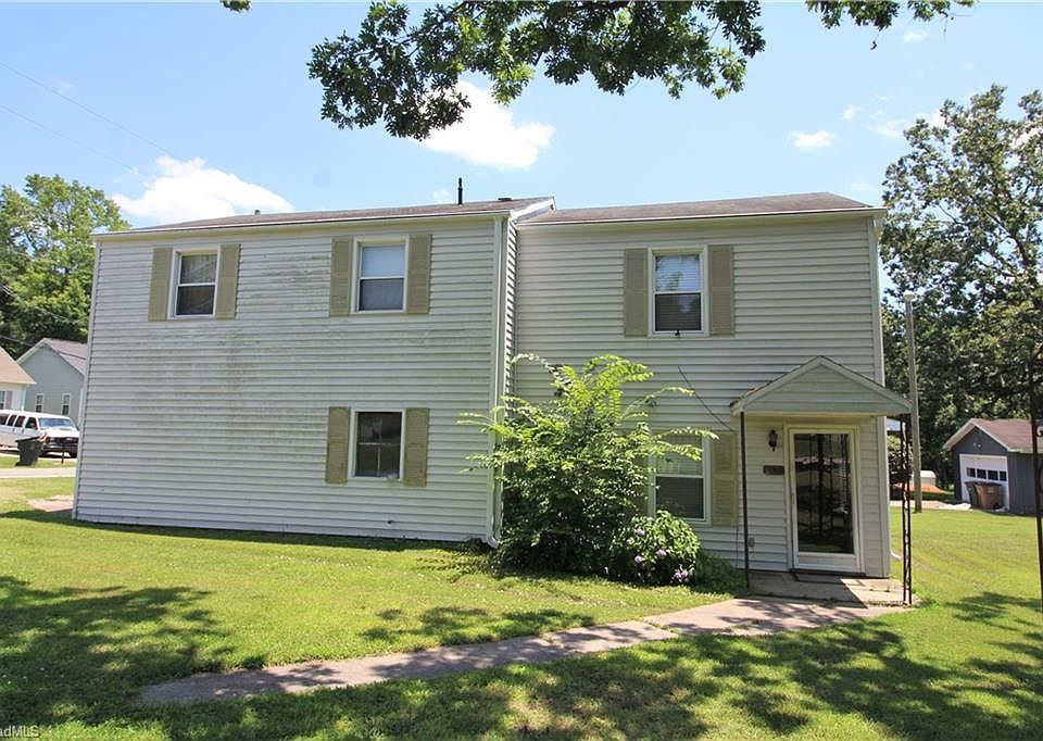1st image of 2221 Glenside Dr