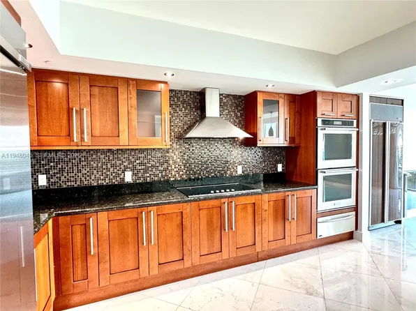 3301 NE 183rd St, Aventura, FL