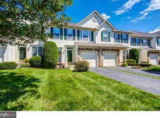 4465 Honeysuckle Ln, Doylestown, PA 18902