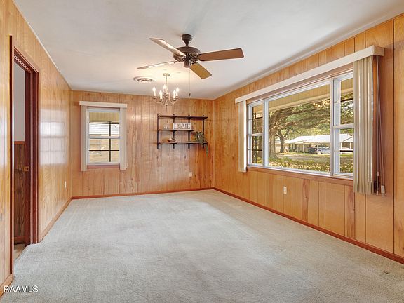 3rd image of 308 Orange Grove Dr
