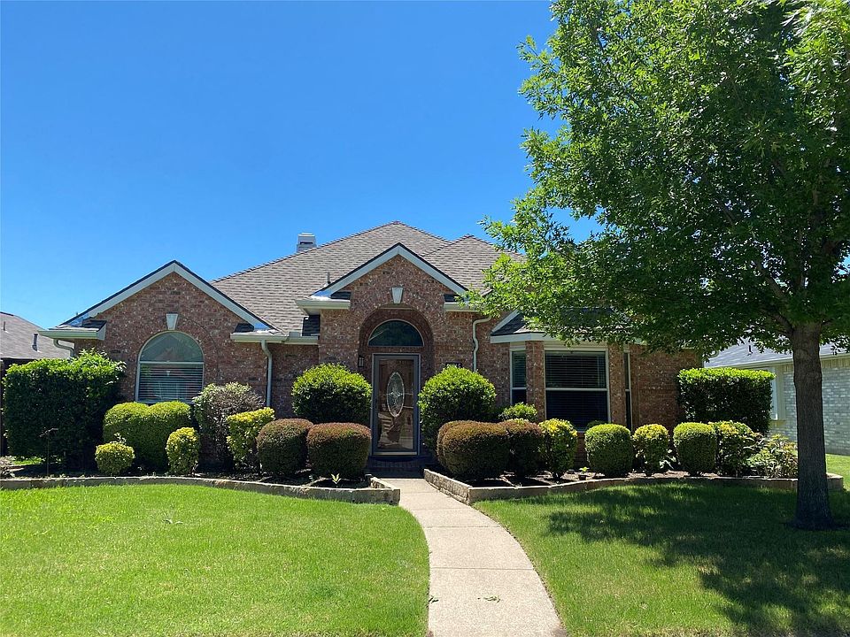 1st image of 11715 Alexandria Dr