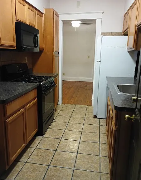 1475 Crawford Rd #4 — Photo 12