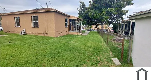 2 bed, 900 sqft, $2,300 — Photo 4