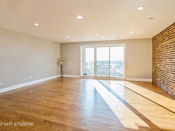 4th image of 1777 W Crystal Ln Unit 607