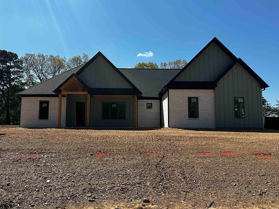1st image of 309 Heritage Grove Rd