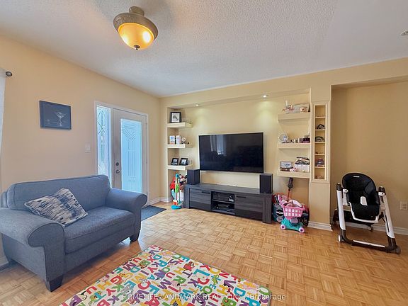 3rd image of 45 Carrillo St