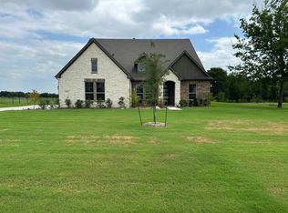 405 Cobb Rd, Leonard, TX 75452