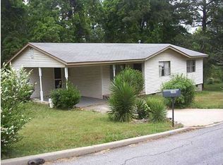 2966 Webb Dr, Ellenwood, GA 30294