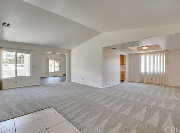 5th image of 12167 Douglas St