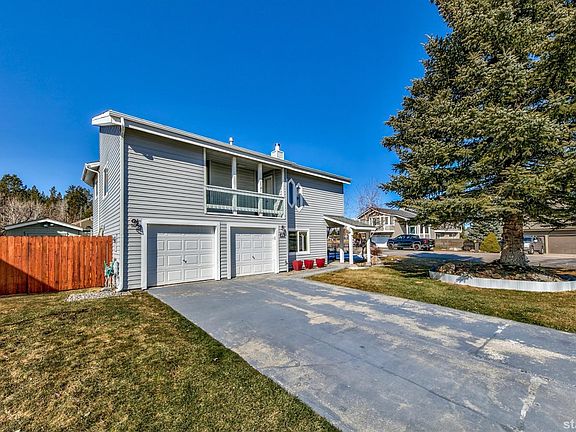3rd image of 696 Lassen Dr