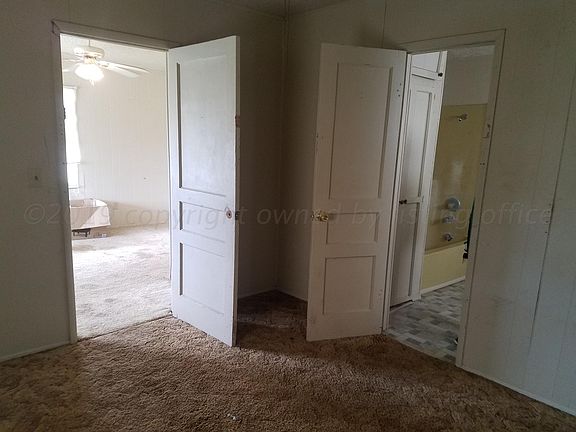 4th image of 934 S Wells St